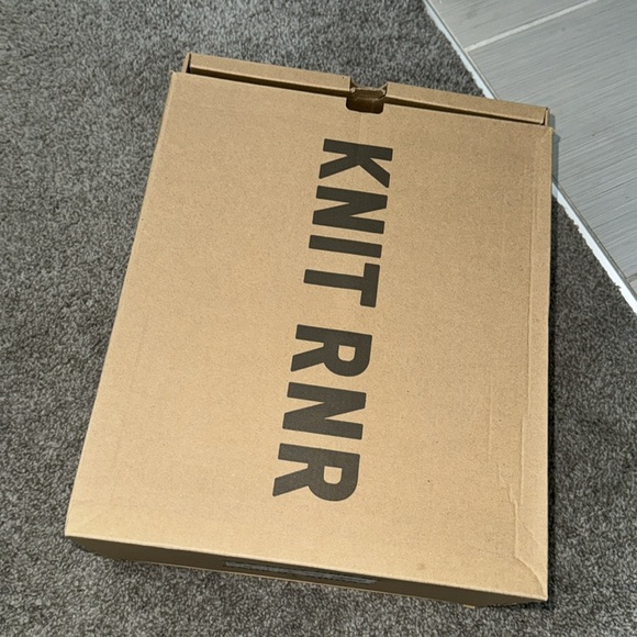 Yeezy Knit Runner Boot 'Sulfur' - Picture 3 of 16